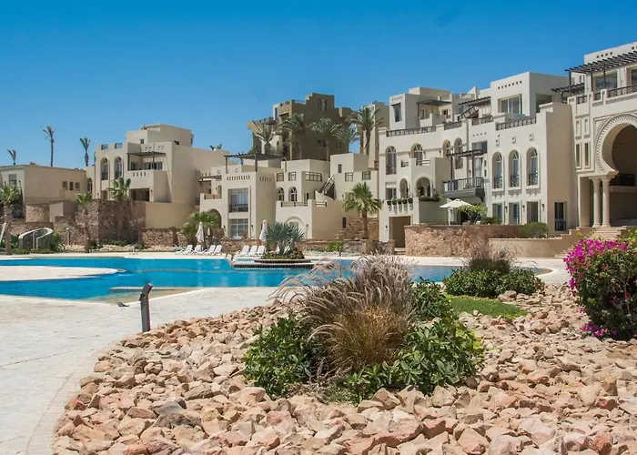 Oskena Azzurra Sahl Hasheesh *