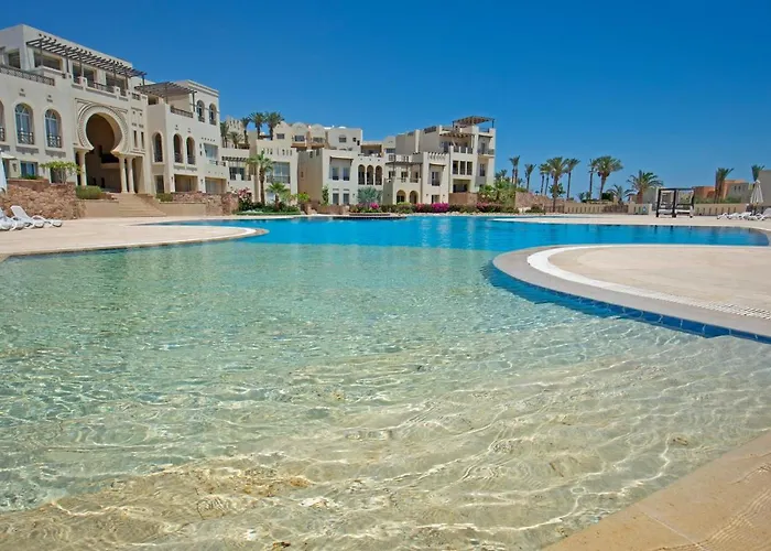 Oskena Azzurra Sahl Hasheesh