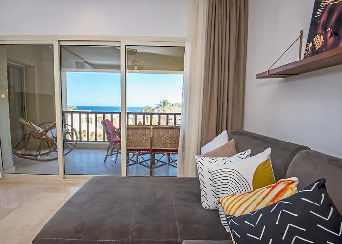 Oskena Azzurra Sahl Hasheesh * Gurdaka