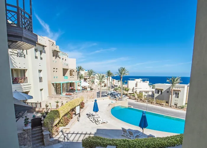 Oskena Azzurra Sahl Hasheesh Gurdaka