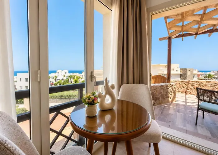 Oskena Azzurra Sahl Hasheesh * Gurdaka